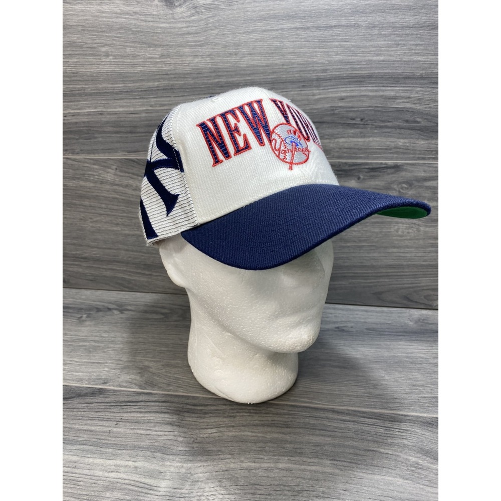 New York Yankees Hat Laser Sports Specialties Snapback 90s NYY Script Vintage